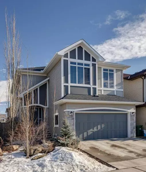 692 New Brighton DR Southeast, Calgary, AB T2Z 0Y7