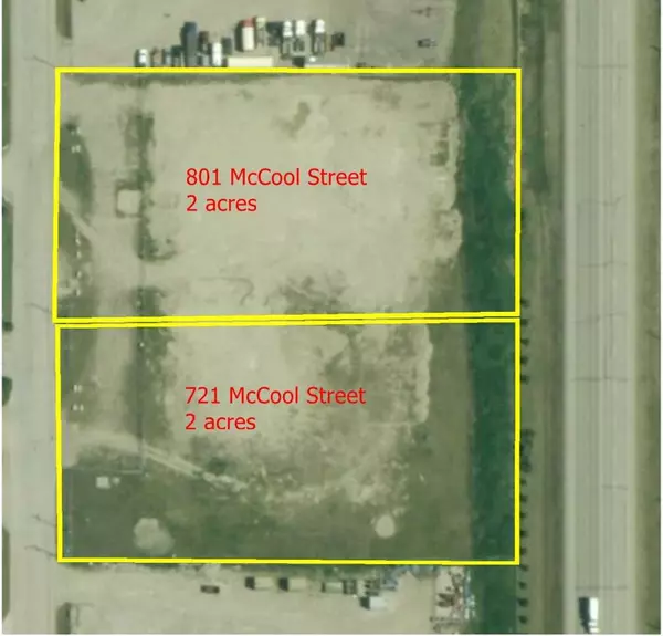 721 McCool ST, Crossfield, AB T0M0S0