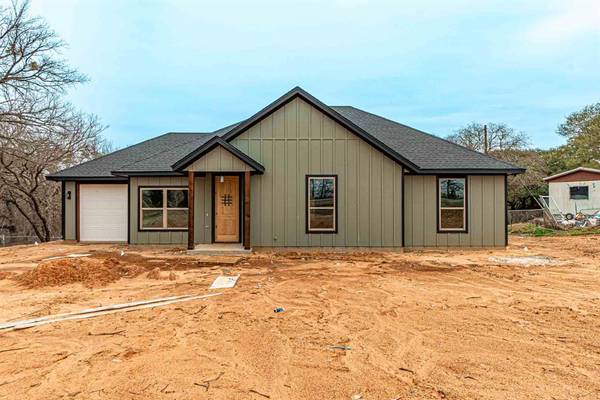 1421 Meander Road, Granbury, TX 76049