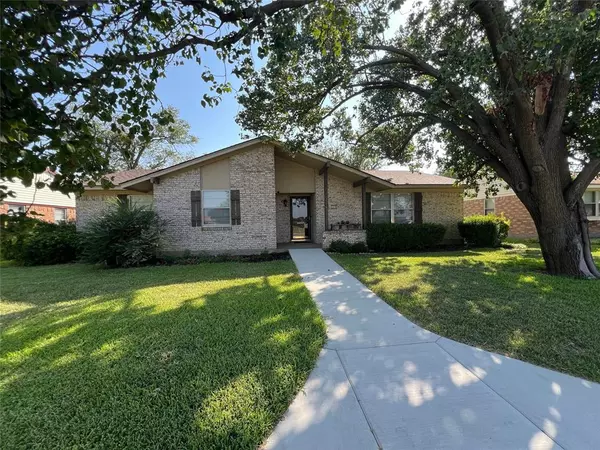 2605 Rustown Drive, Mesquite, TX 75150