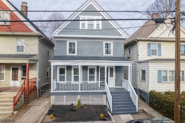 67 Mead St, Newark City, NJ 07106