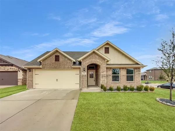 9213 Nevis Drive, Fort Worth, TX 76123