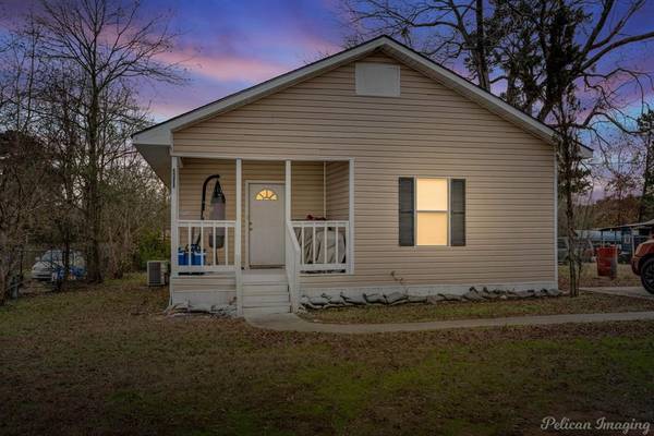 2102 N Park Avenue, Mansfield, LA 71052