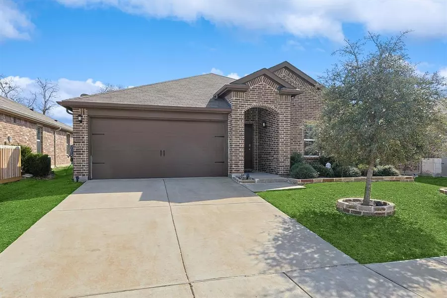 2233 Vance Drive, Forney, TX 75126