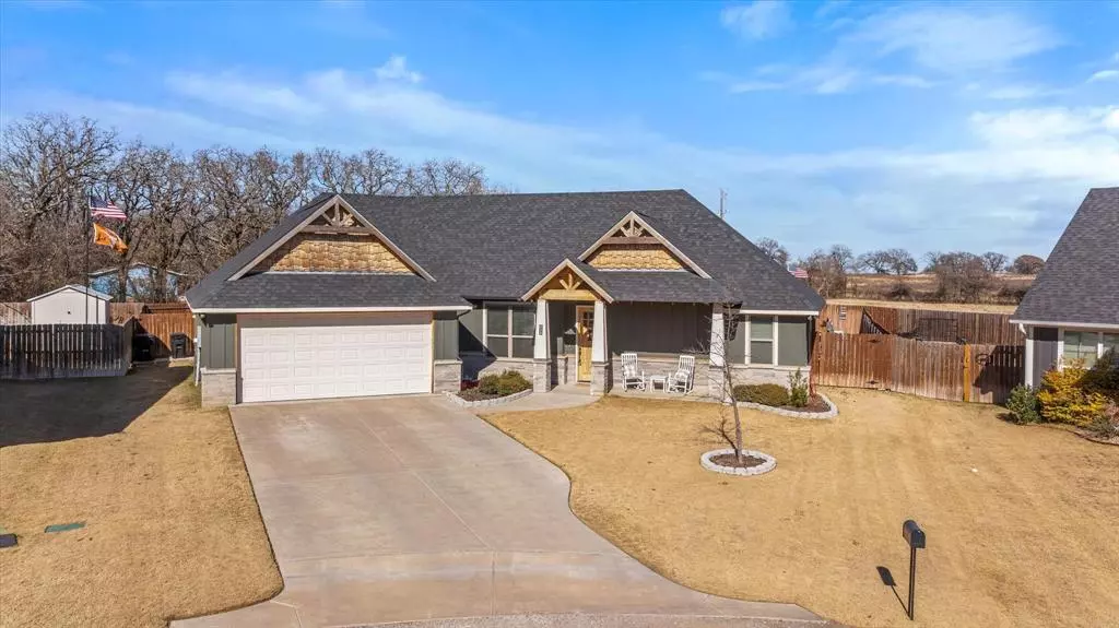 Tolar, TX 76476,238 Little Tree Court