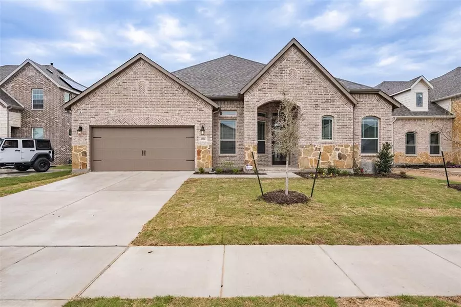 4804 Adelaide Drive, Mansfield, TX 76063