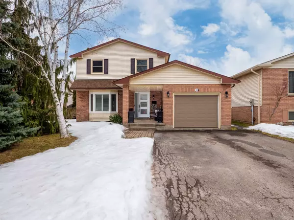 11 Vintage CRES, St. Catharines, ON L2S 3C1