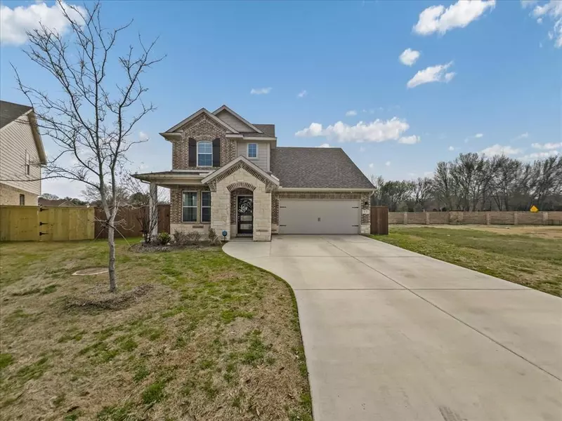 12 Dobbins Crossing, Corsicana, TX 75110