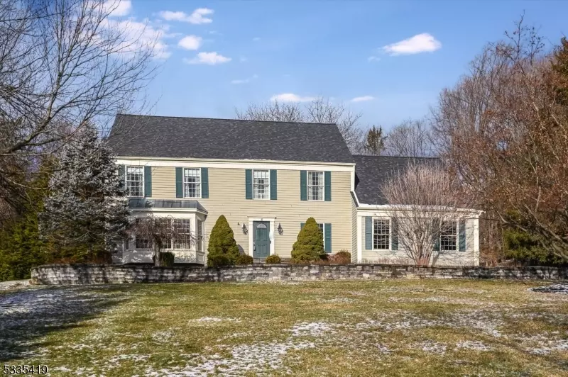 Mendham Twp., NJ 07869,8 Harmony Ln