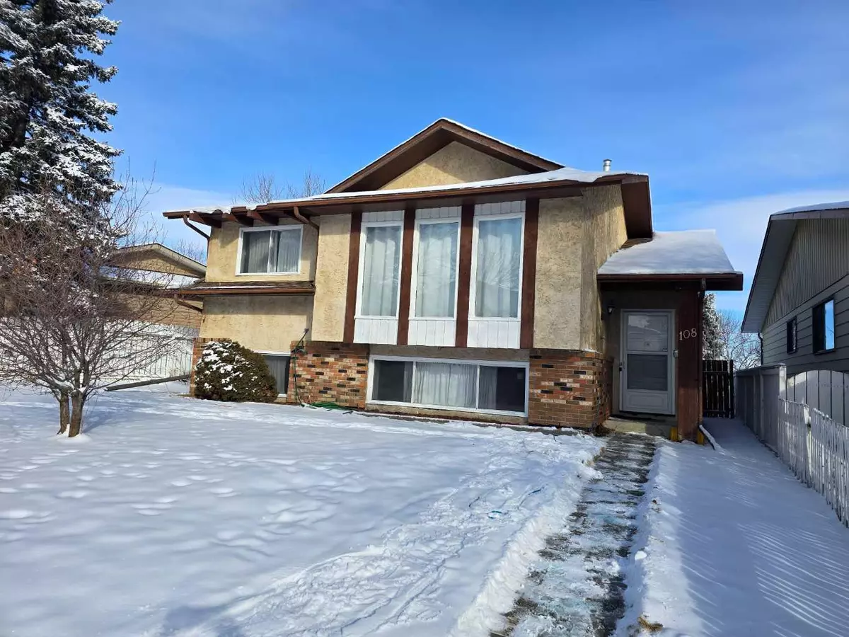 Calgary, AB T3K 1B9,108 Berwick WAY Northwest