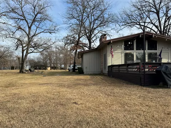 Trinidad, TX 75163,102 Oakcrest Court