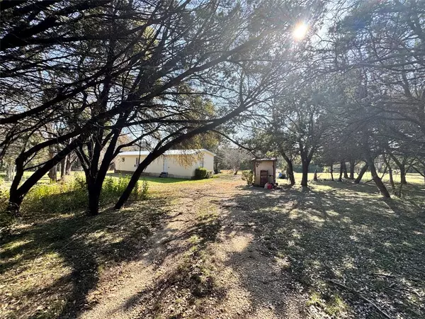 Kopperl, TX 76652,116 Private Road 1210