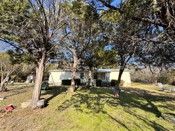 Kopperl, TX 76652,116 Private Road 1210