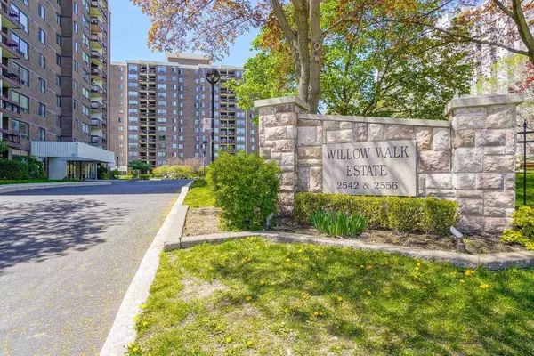 2542 Argyle RD #1105, Mississauga, ON L5B 2H5