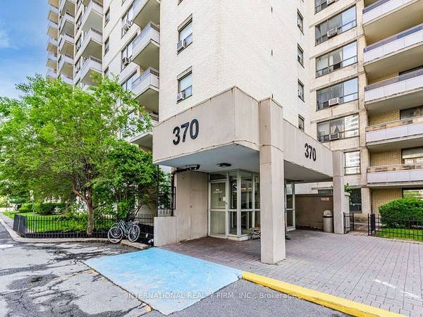 370 Dixon RD #1416, Toronto W09, ON M9R 1T2