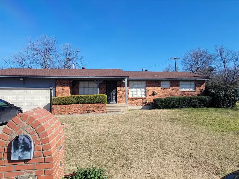 4525 Bendry Street, Fort Worth, TX 76119