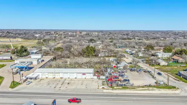 Stephenville, TX 76401,170 E South Loop