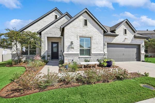 830 Rio Vista Lane, Rockwall, TX 75087