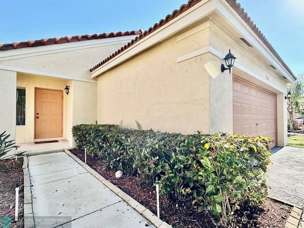 Weston, FL 33327,1309 Majesty Ter