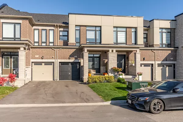 22 Ghent DR, Vaughan, ON L4H 4T8