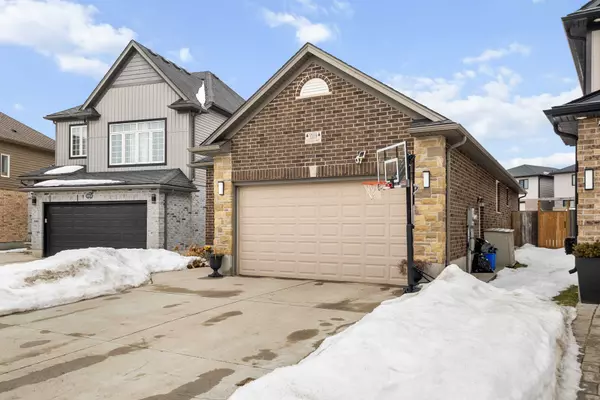 London, ON N6L 0B9,3309 Casson WAY