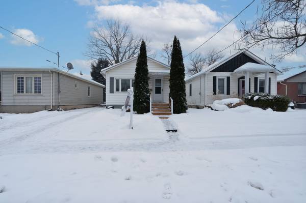 17 Highway AVE, London, ON N6C 2K4