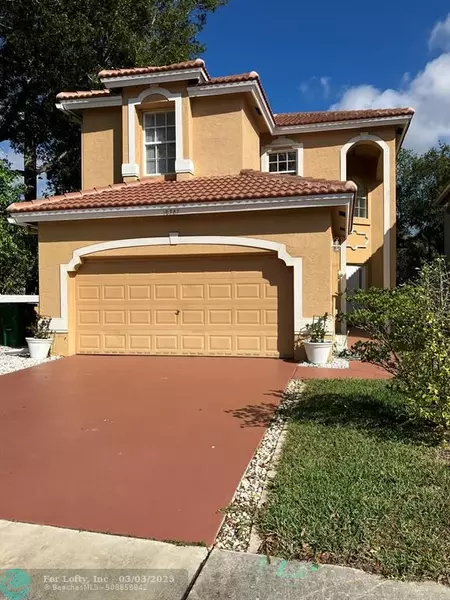 10387 NW 7th St, Coral Springs, FL 33071