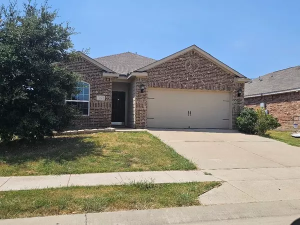 156 Lone Star Avenue, Venus, TX 76084