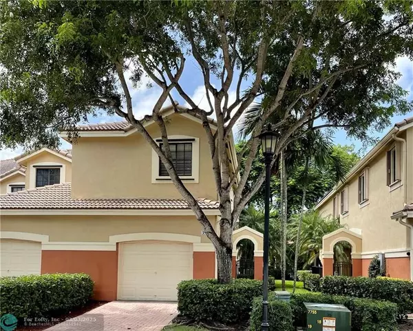 3965 Orange Tree Ln, Weston, FL 33332