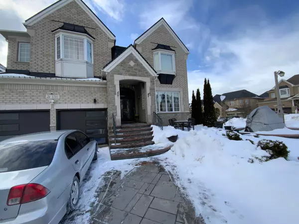 136 Manley AVE, Whitchurch-stouffville, ON L4A 0C5