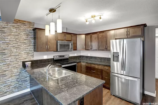 Pilot Butte, SK S0G 3Z0,2 Savanna CRESCENT #803