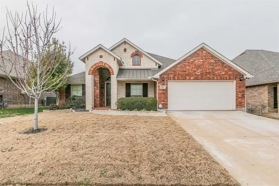 10017 Cade Trail, Fort Worth, TX 76244