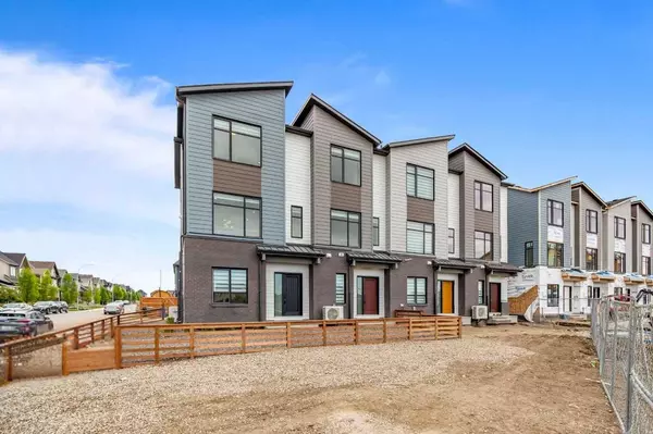 903 Mahogany BLVD Southeast #94, Calgary, AB T3M2B6