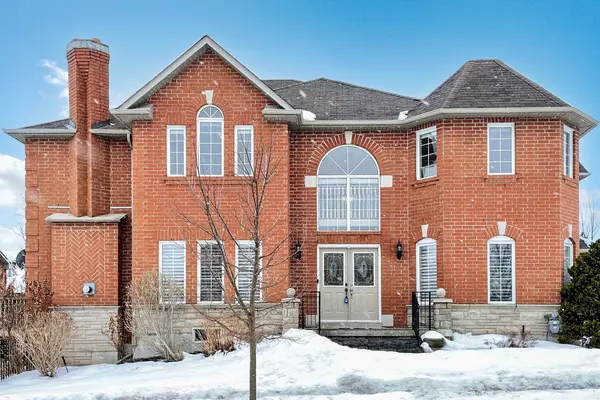 1 Edgemont CT, Richmond Hill, ON L4S 2H8