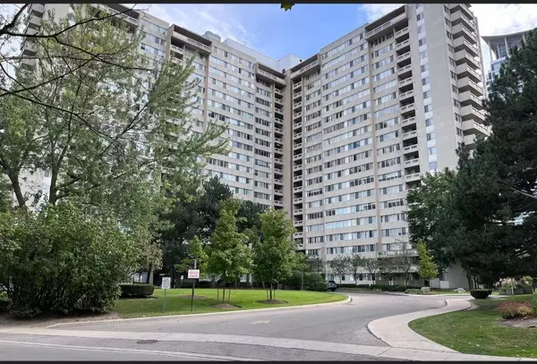 Mississauga, ON L5A 3X3,3590 Kaneff CRES #2003