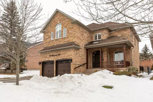 49 Winegarden TRL, Hamilton, ON L9H 7M1