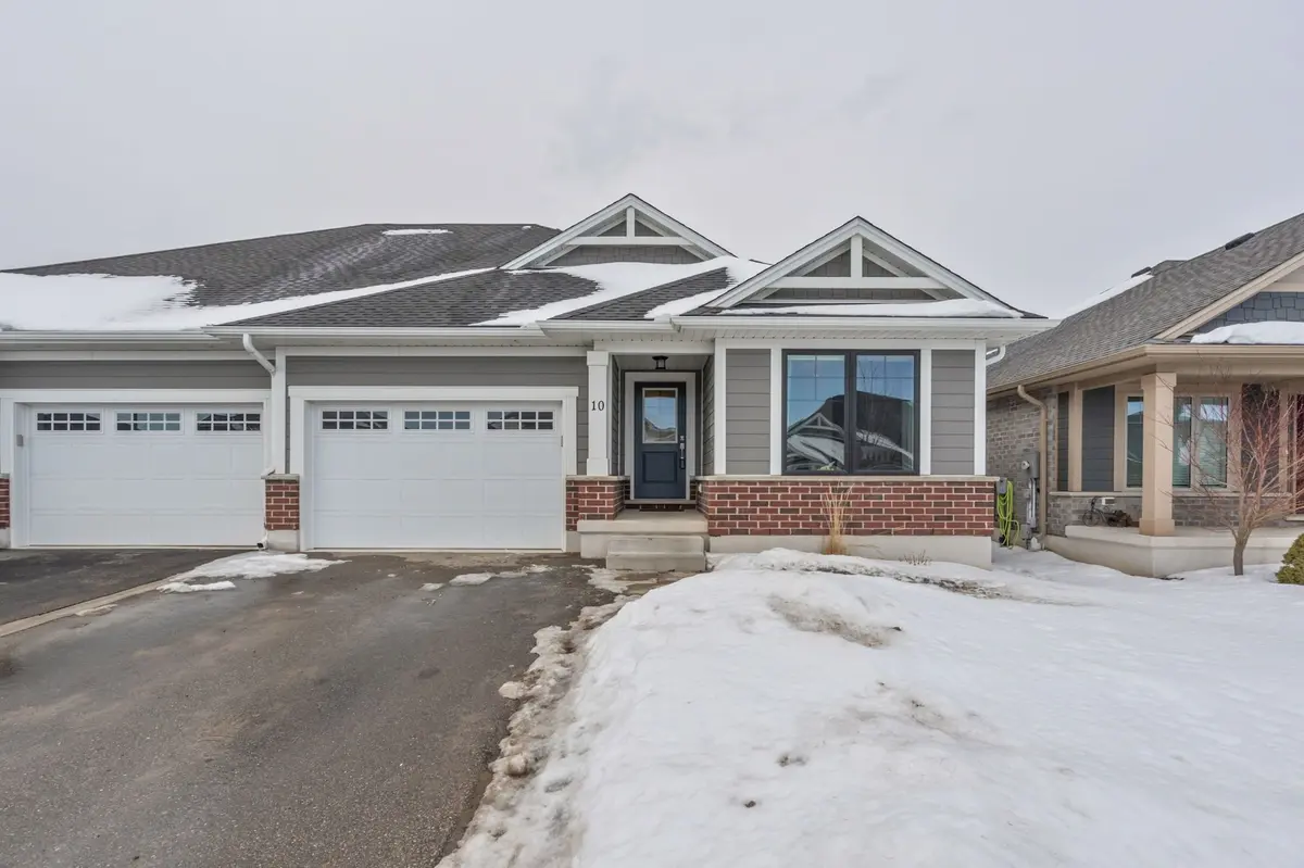 St. Thomas, ON N5R 0H7,10 Ashberry PL