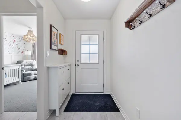 St. Thomas, ON N5R 0H7,10 Ashberry PL