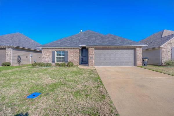 4182 Grassy Lake Drive, Bossier City, LA 71111