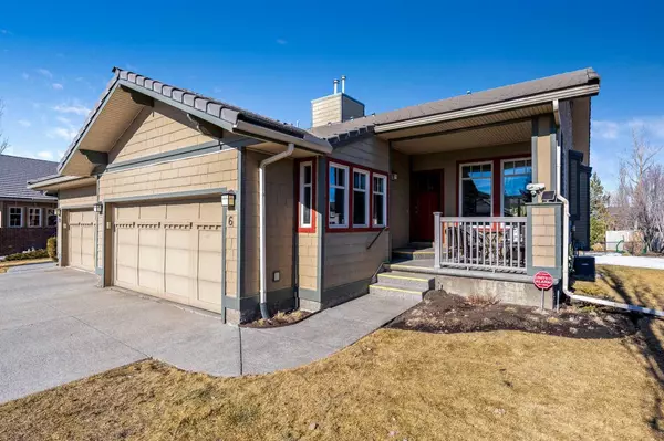 6 Bridle Estates WAY Southwest, Calgary, AB T2Y 5A7