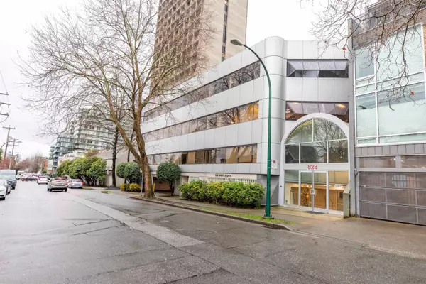 303 828 W 8TH AVENUE, Vancouver, BC V5Z 1E3