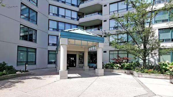 Vaughan, ON L4J 7W9,120 Promenade CIR #212