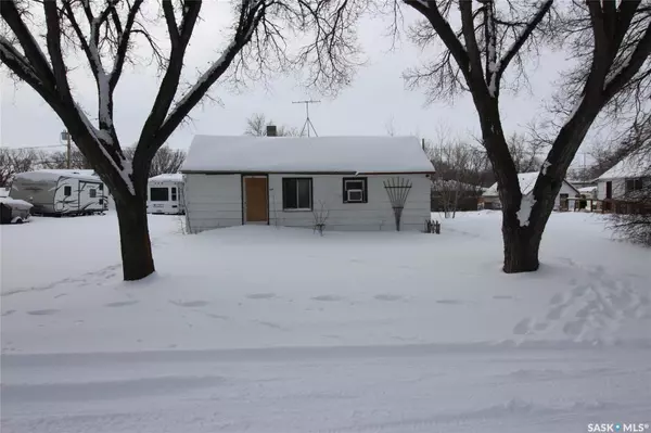 663 3rd STREET W, Shaunavon, SK S0N 2M0