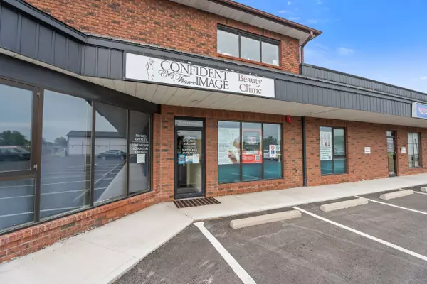 36 HISCOTT ST #100B, St. Catharines, ON L2R 1C8