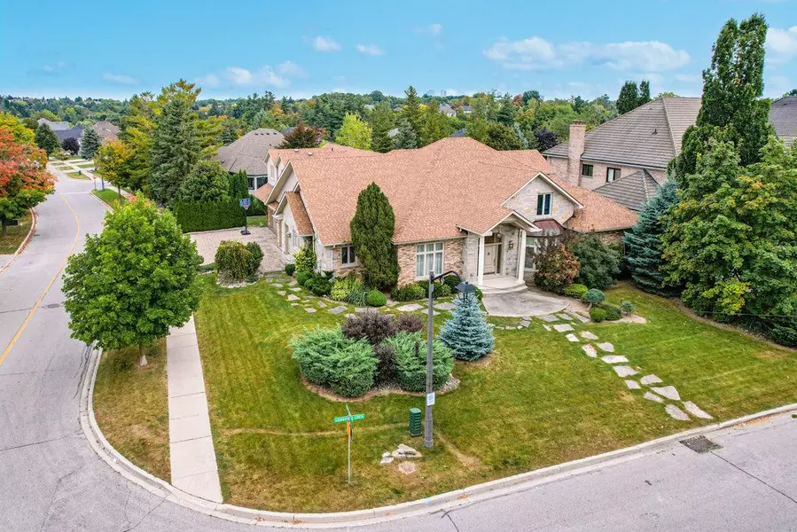 7 Longview CRES, Vaughan, ON L4H 1A7