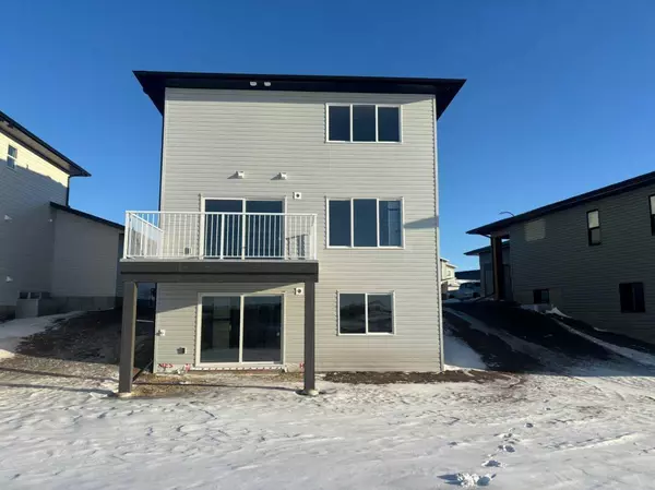 Blackfalds, AB T4M 0L3,5426 Vista TRL