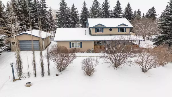 30 Lakeview Drive, Rural Ponoka County, AB T0C 2J0