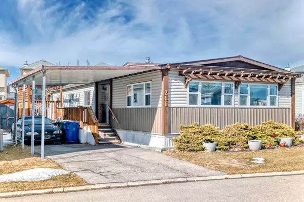 99 Arbour Lake RD NW #266, Calgary, AB T3G 4E4