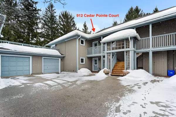 912 Cedar Pointe CT, Collingwood, ON L9Y 5C7