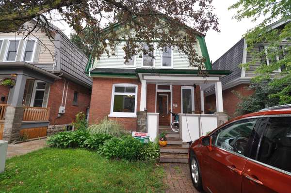 30 Yale ST, London, ON N5Y 3A4